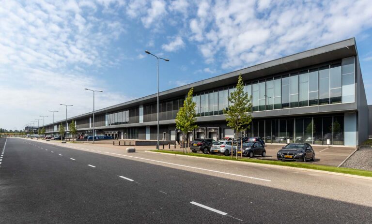 SEGRO verwelkomt Humble Holdings en Remiro Freight Services op logistiek park bij Schiphol