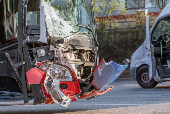 Aanrijding met touringcar