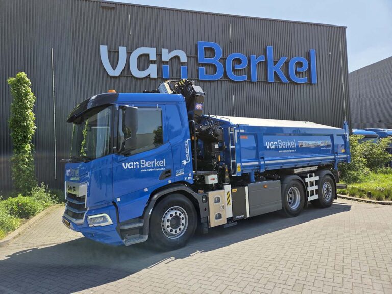 Van Berkel neemt elektrische DAF XD 270 FAN Electric kipper in gebruik
