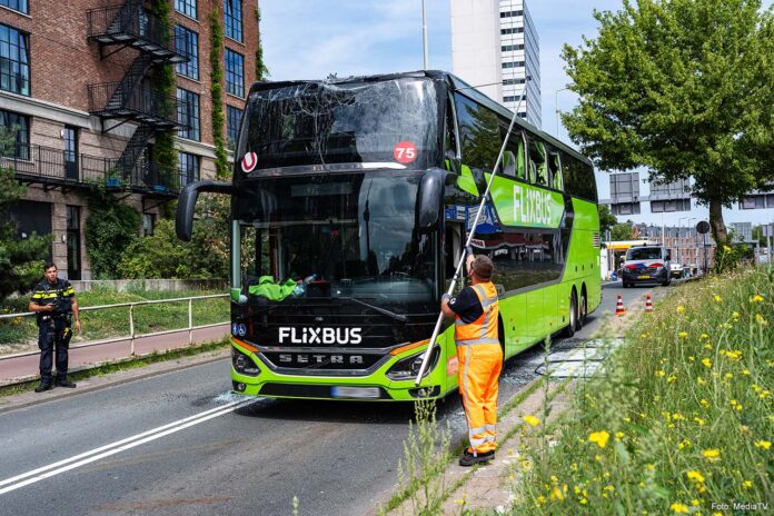 Flixbus Maastunnel