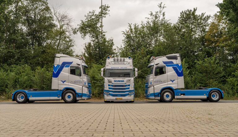 Van Veluw Transport neemt drie nieuwe trekkers in gebruik voor internationaal vervoer
