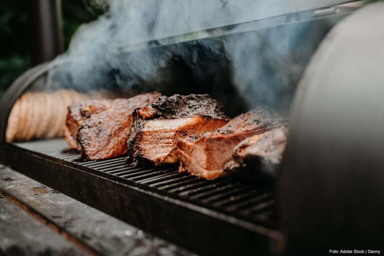 Ruzie tijdens barbecue vrachtwagenchauffeurs escaleert: familie komt van ver om zich ermee te bemoeien, drie gewonden
