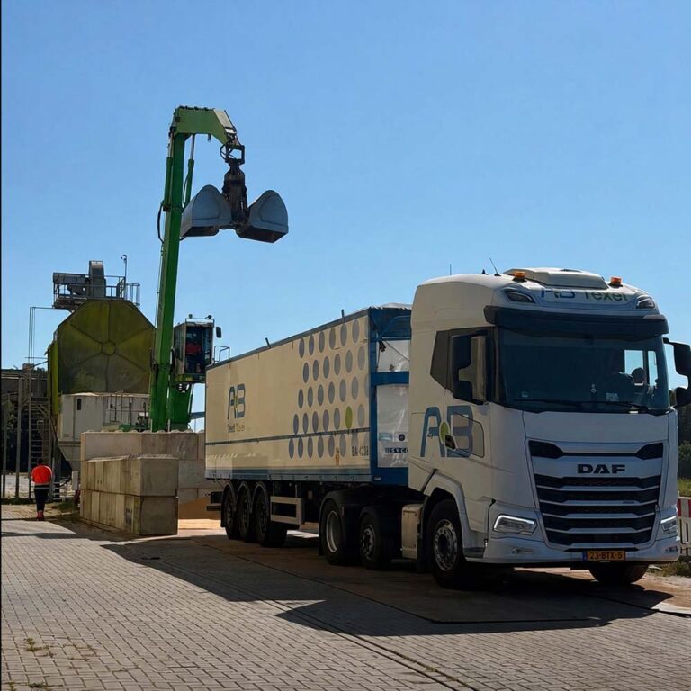 Eén scheepslading vervangen kost ForFarmers 40 tot 60 vrachtwagens extra door droogte