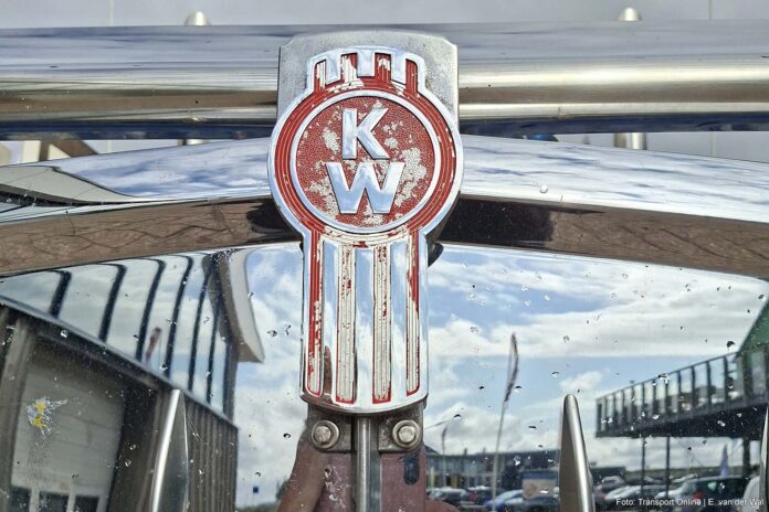 Kenworth logo