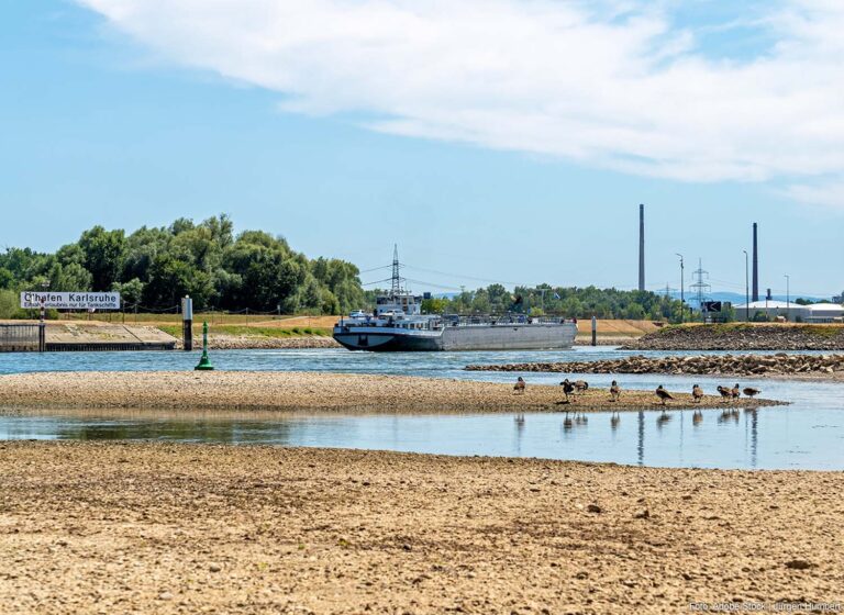 Ook Berlijn en Brandenburg versoepelen rijverbod voor vrachtwagens vanwege laagwater