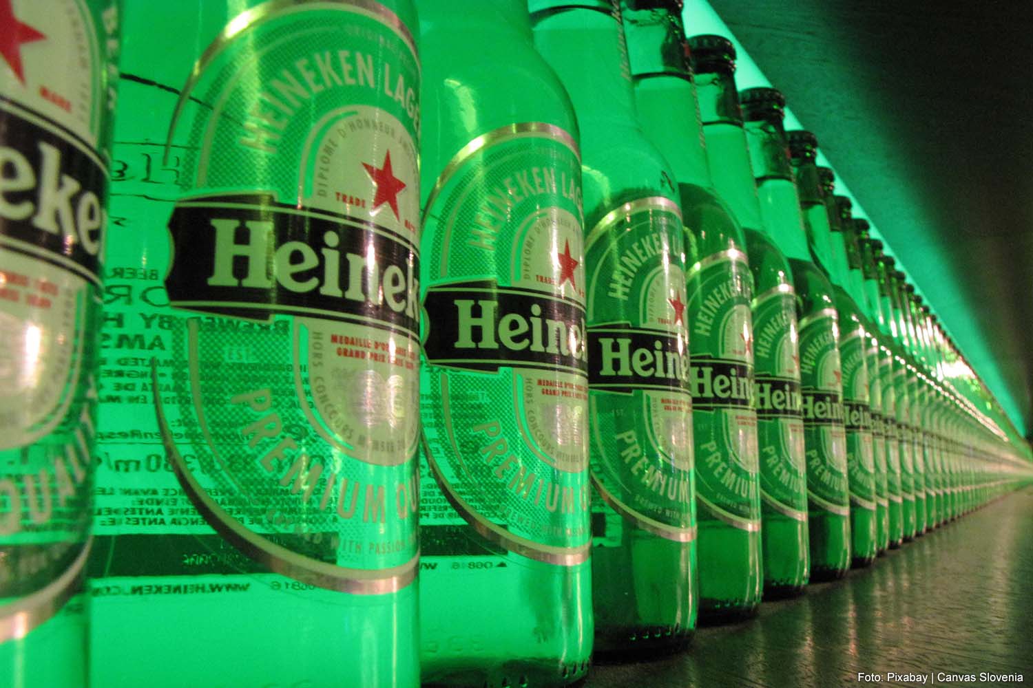 Werknemers Heineken staken maandag drie uur in Zoeterwoude en Den Bosch