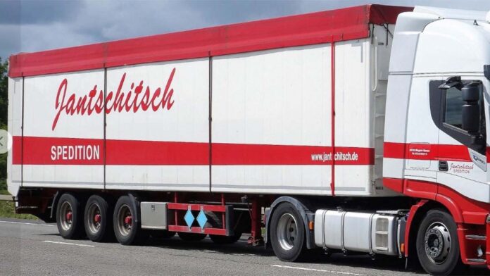 Gestolen Trailer Jantschitsch