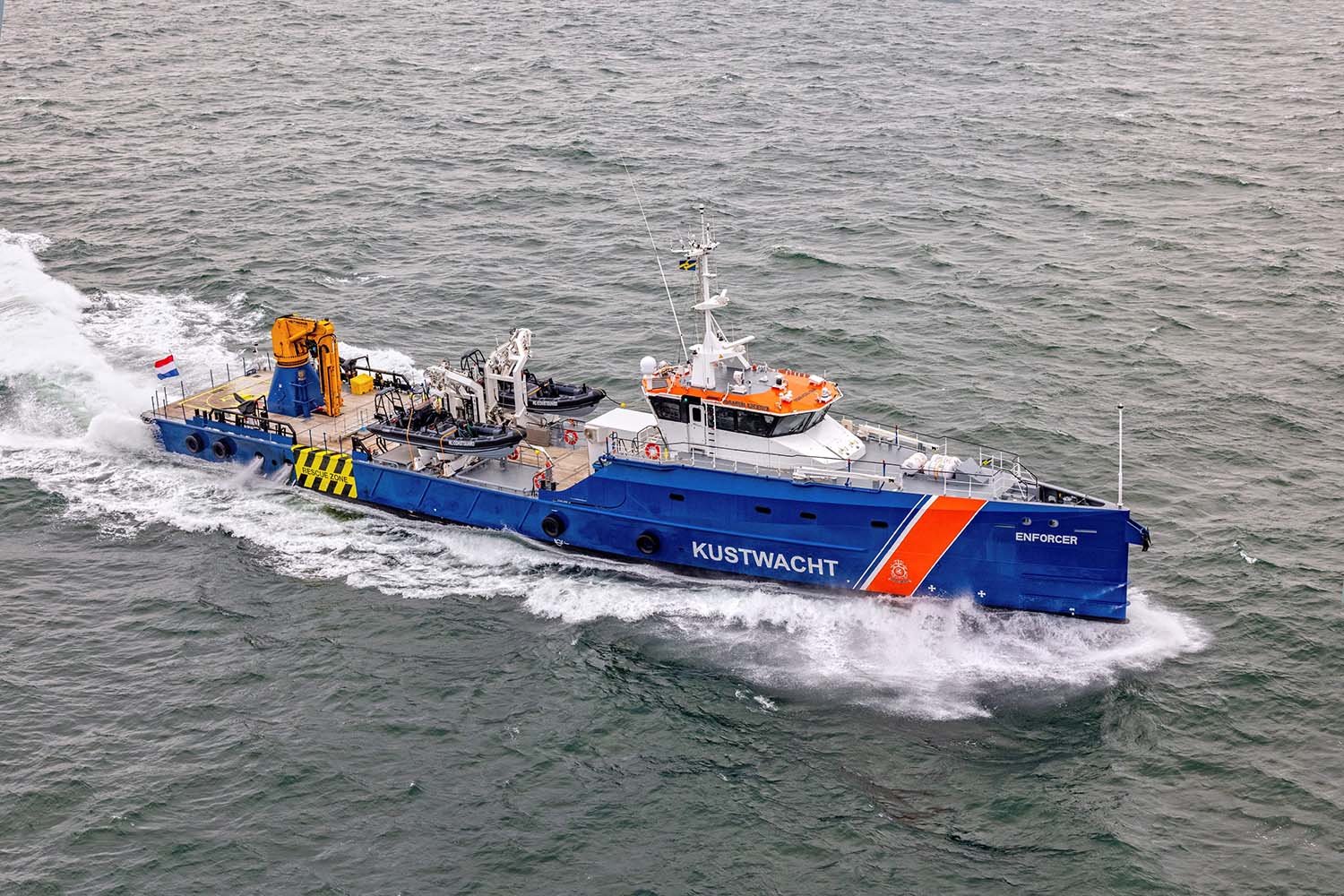 Nieuw patrouillevaartuig ENFORCER versterkt Nederlandse Kustwacht op Noordzee