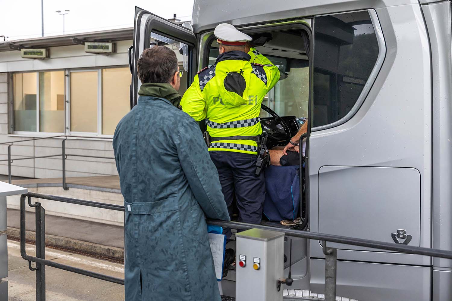 Tirol Controle