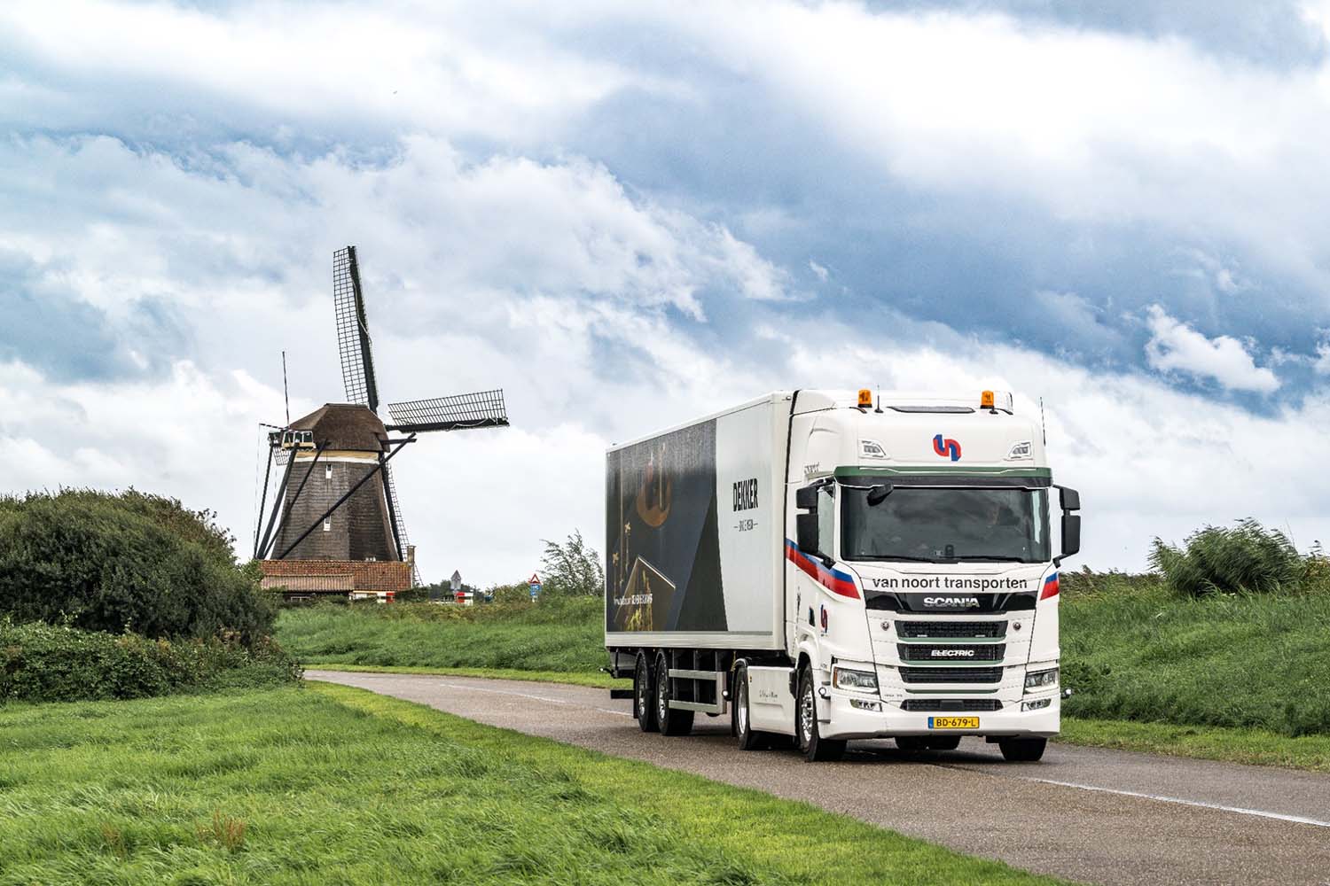 Van Noort neemt eerste elektrische vrachtwagen in gebruik: Scania 40R rijdt dagelijks 390 kilometer 