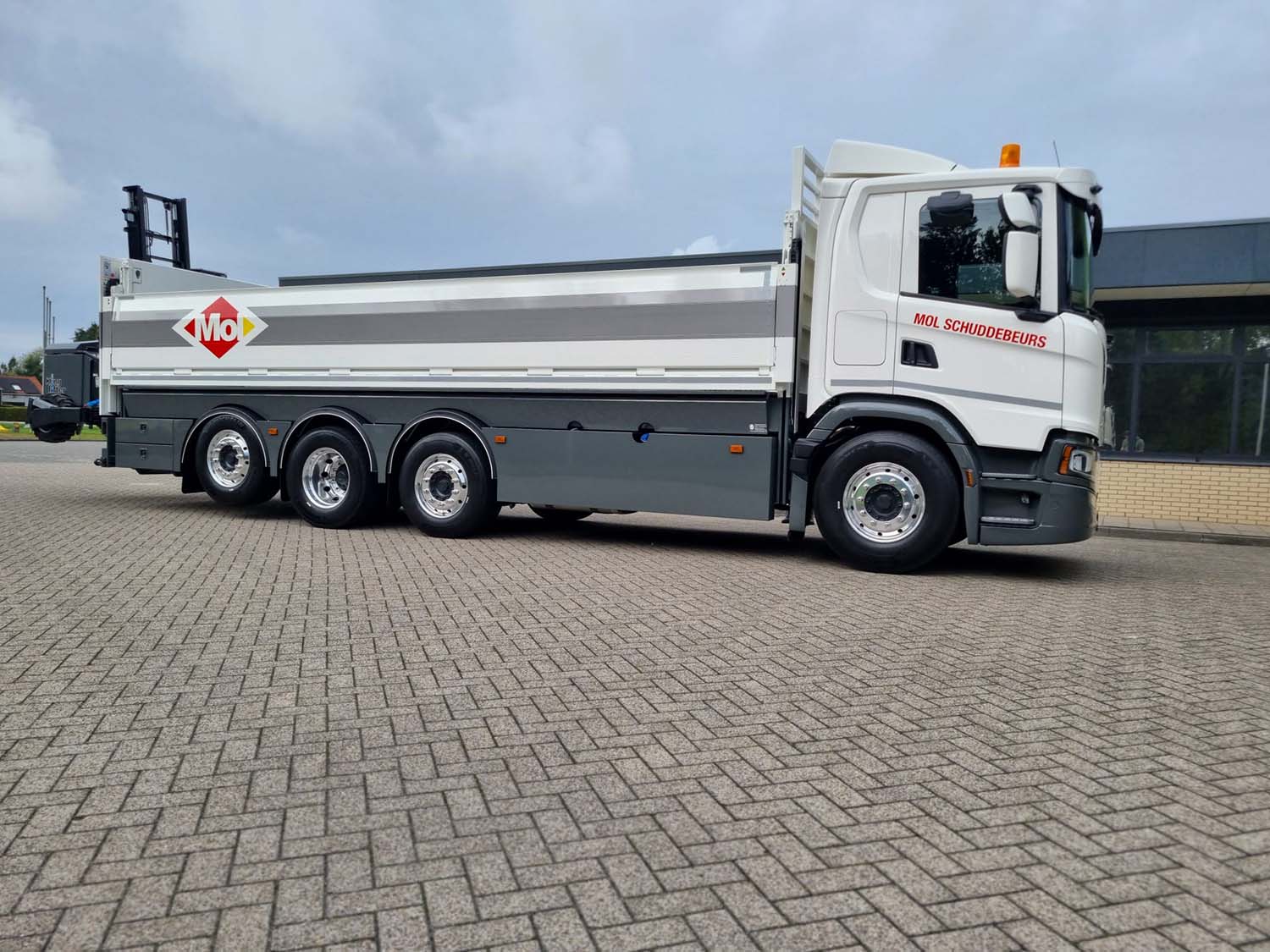Mol Schuddebeurs