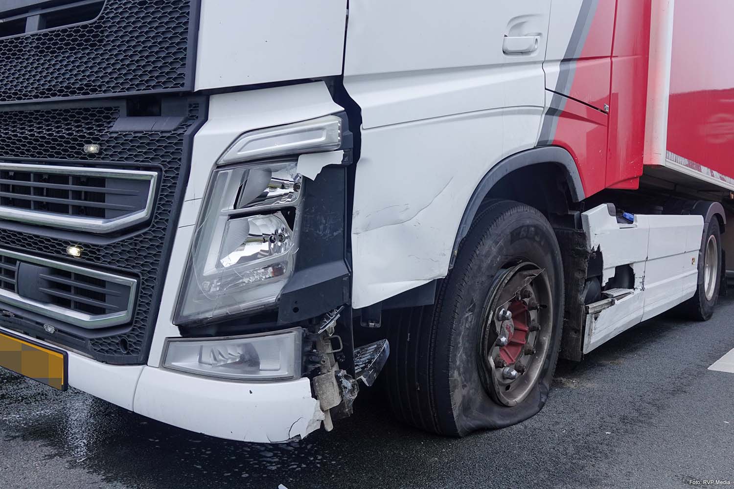 ongeval schade vrachtwagen