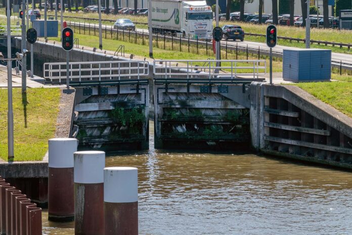 Sluis 11
