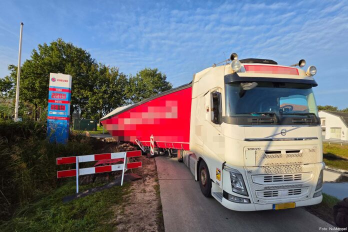 Oplegger in bouwput