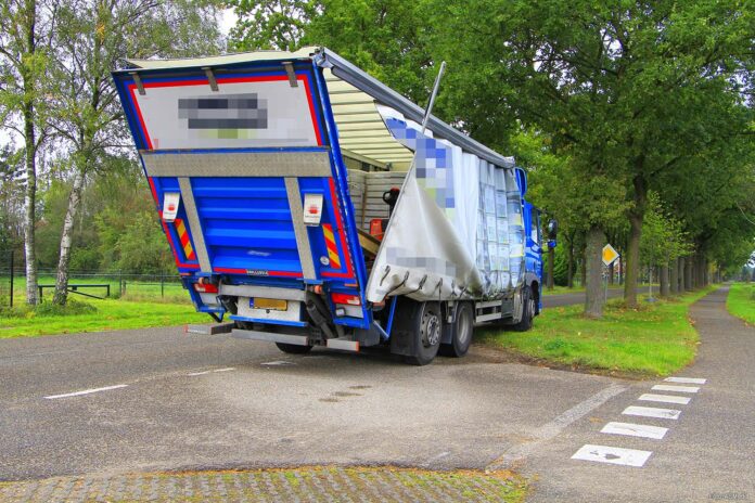 Aanrijding spoorbrug Weert