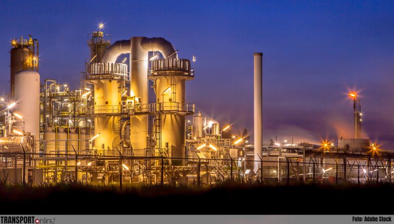 Olieprijs daalt na uitstel Trump-besluit over aanval Iran